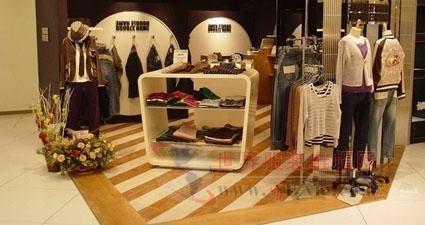 傳統(tǒng)服裝零售企業(yè)O2O轉(zhuǎn)型的四大突破點(diǎn)